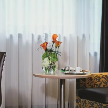 Moevenpick Hotel Muenchen-Airport Hallbergmoos Buitenkant foto